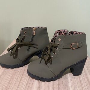 Stylish Olive Heeled Boots with Leopard Accent